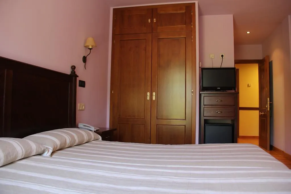 Hotel Rantiner Estación
